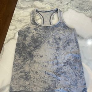 Lululemon Swiftly Tech Racerback Tank.